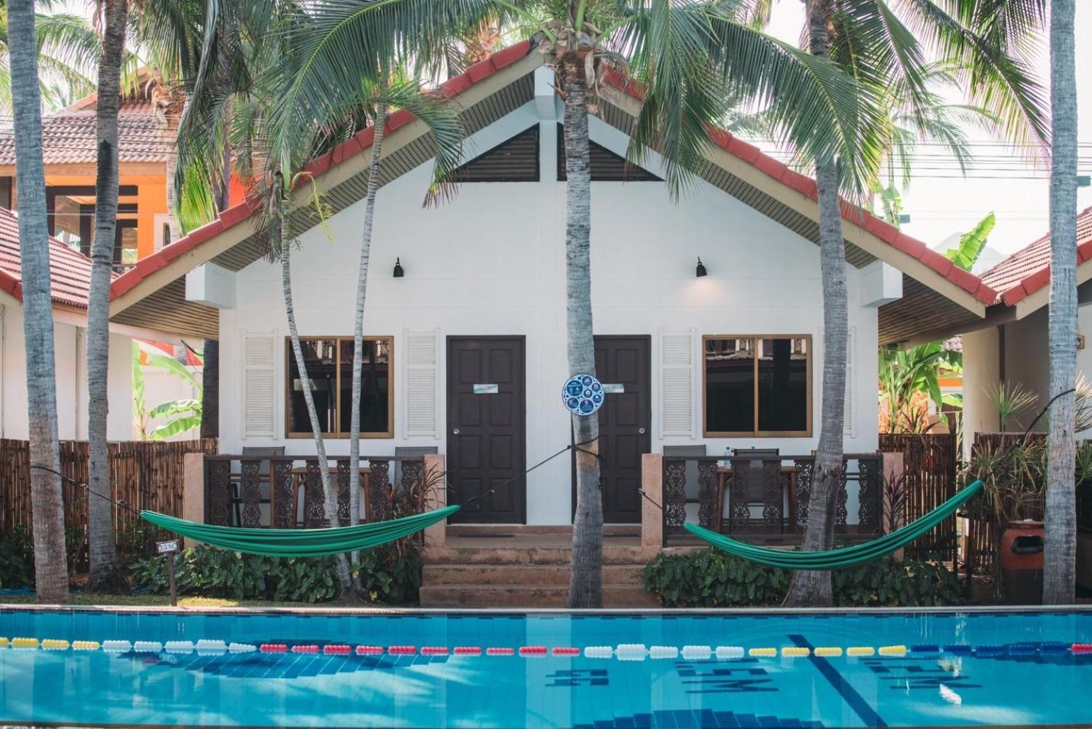 Dolphin Bay Beach Resort Sam Roi Yot Dış mekan fotoğraf